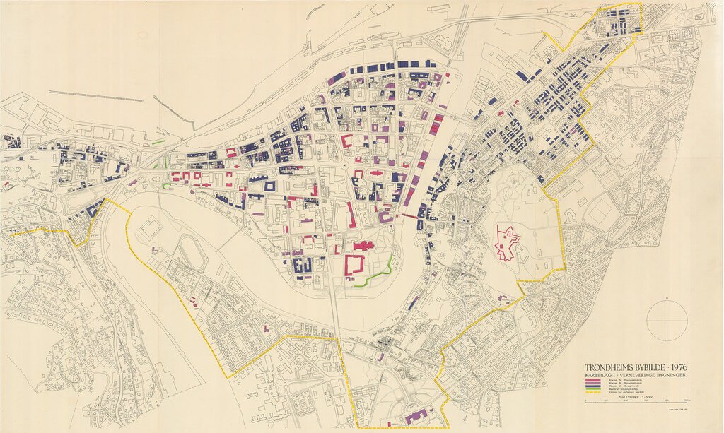 Noruega: Mapa, Bandera y Datos del País Kart over verneverdige bygninger / Trondheims bybilde (1976)